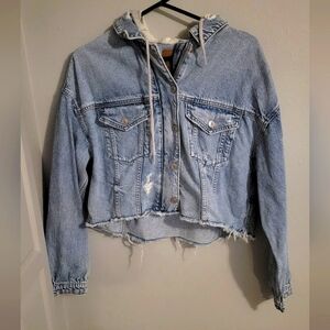 American Eagle cropped jean jacket